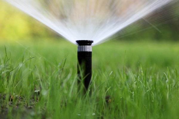 The Ultimate Guide to Choosing Water Efficient Sprinklers for Your Lawn